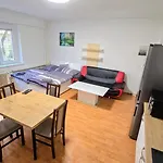 Ac 2 Room Apartment, Sancova 25